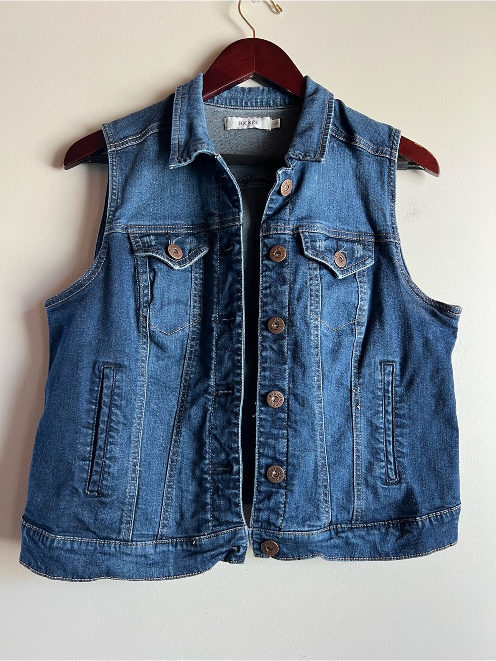 Ricki’s Blue Denim Vest Women’s Large Button Front Western Jean Jacket